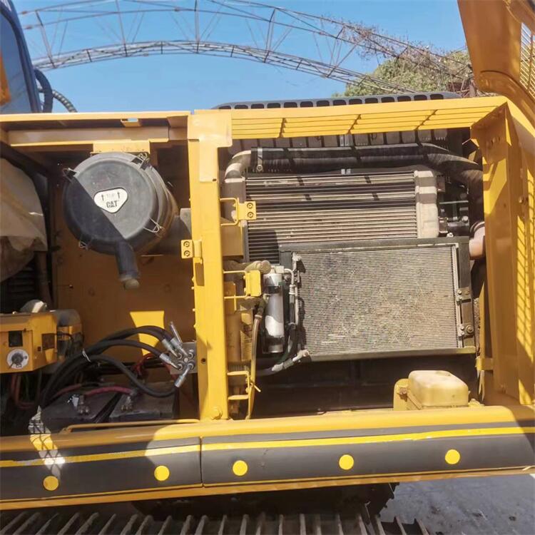 Original Japan Used CAT320D2 CAT320D Caterpillar Excavator Moving Type Crawler Chain