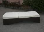 UV Resistant Waterproof Rattan Sun Lounger For Poolside / Lawn