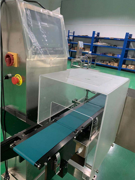 SUS304 High Precision Check Weigher 0.1KW Belt Width 95mm For Medicine / Food