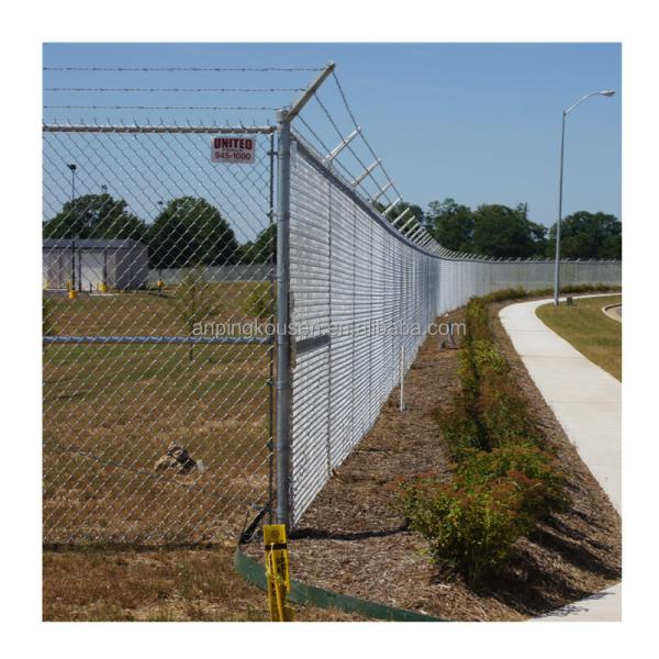 Galvanized PVC Coated Low Carbon Steel Wire Chain Link Fence for Farming in 50ft Roll