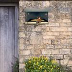 Rain Cover Roof Bird House Frame Wall Mounted Garden Locker Bird Feeder in Black