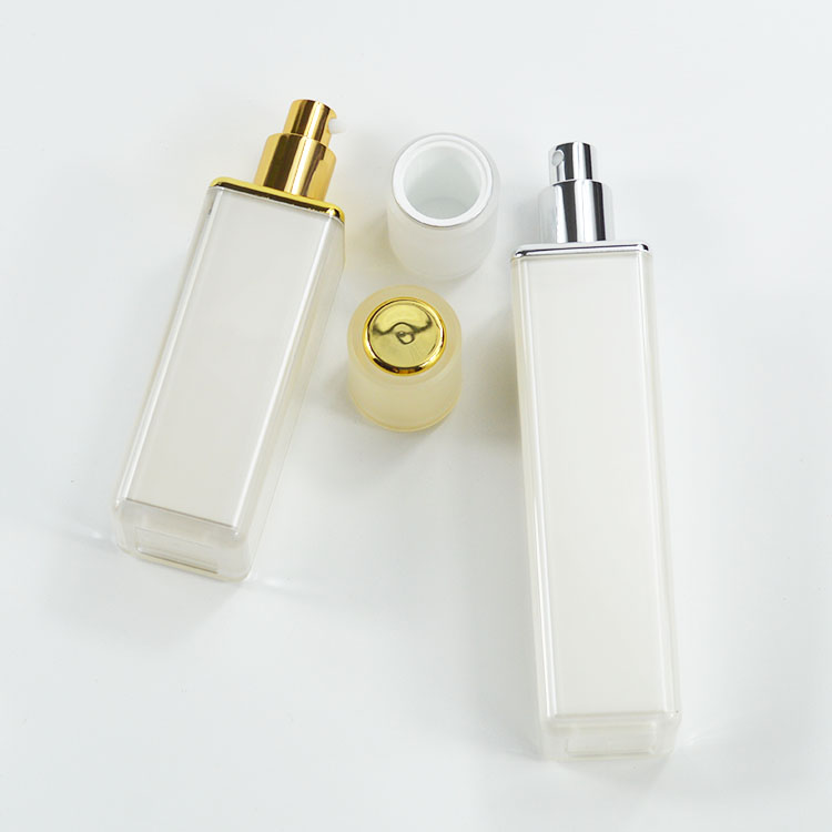 Design Luxury Square Bottle Acrylic Lotion Bottle for Cosmetic 30ml 50ml 80ml 100ml