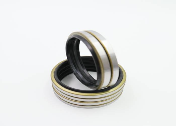 DBK Excavator Spare Parts NBR Material Black Hydraulic Oil Seal
