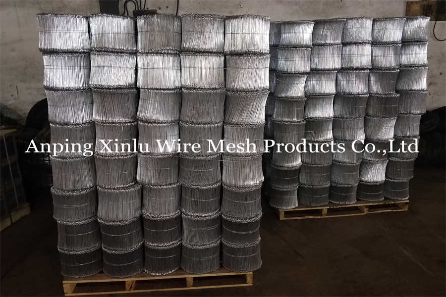 Bundle or Roll Packaging Double Loop Tie Wire Building Binding18 Gauge Black Annealed 0.7mm Rebar Tie Wire Loops