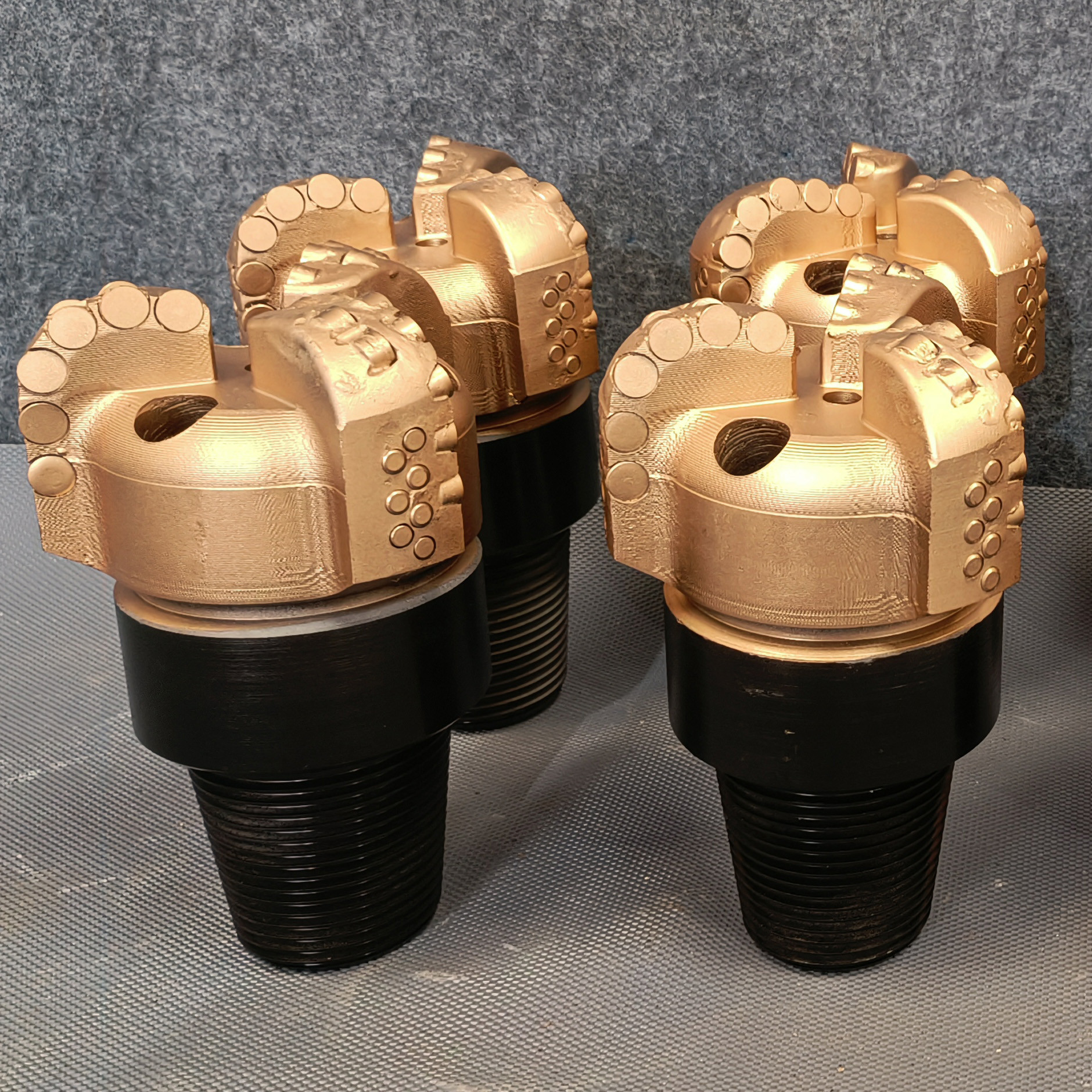 5 Blades Customized Water Well Pdc Cutters Ultimate Solution For Drilling Success