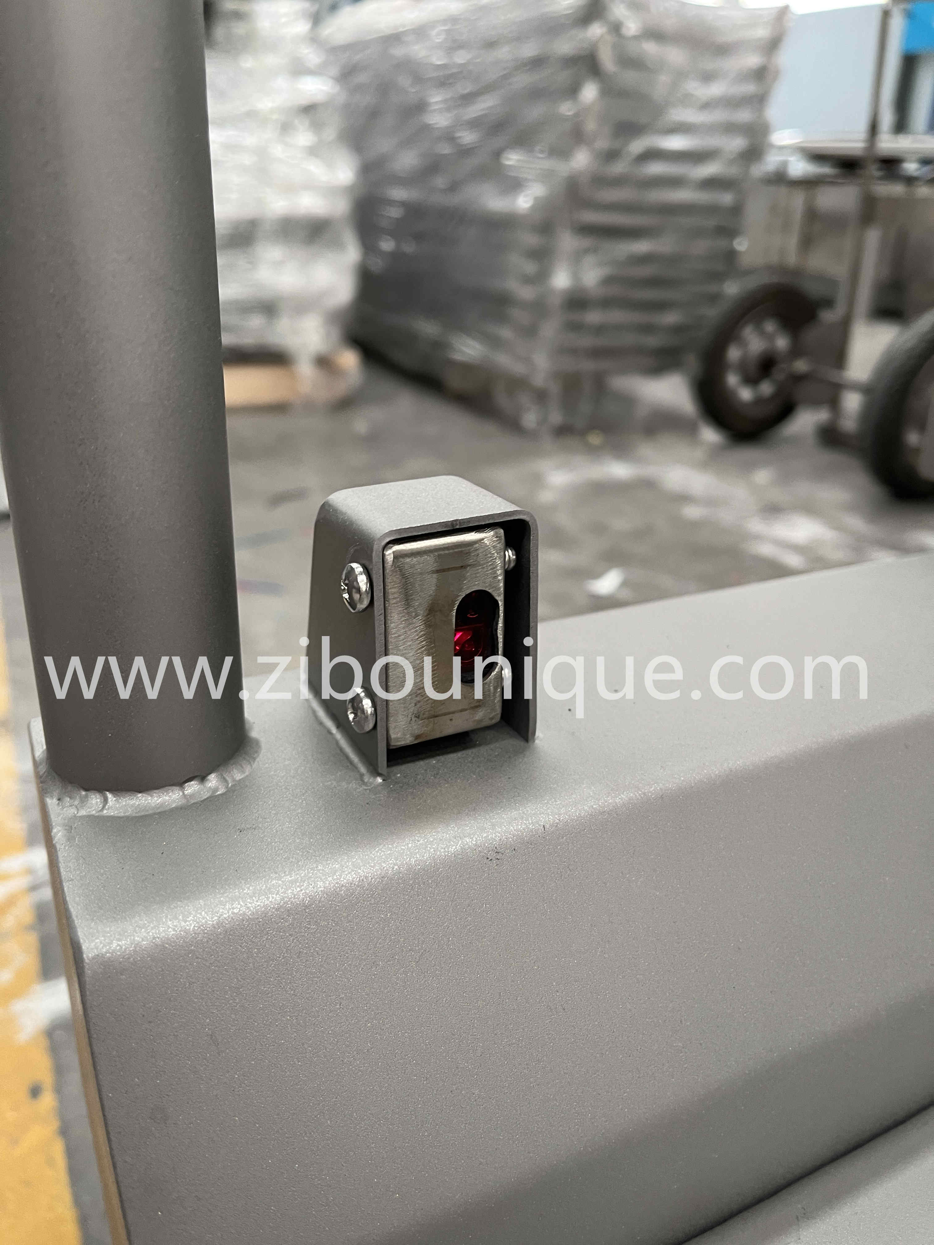 Revolutionary Automatic Rubber Shoe Boot Washer for Industrial Cleaning of Galoshes