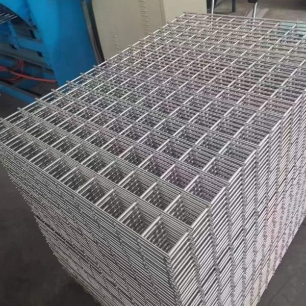 Powder Coated Welded Mesh Panel Used In Building Construction