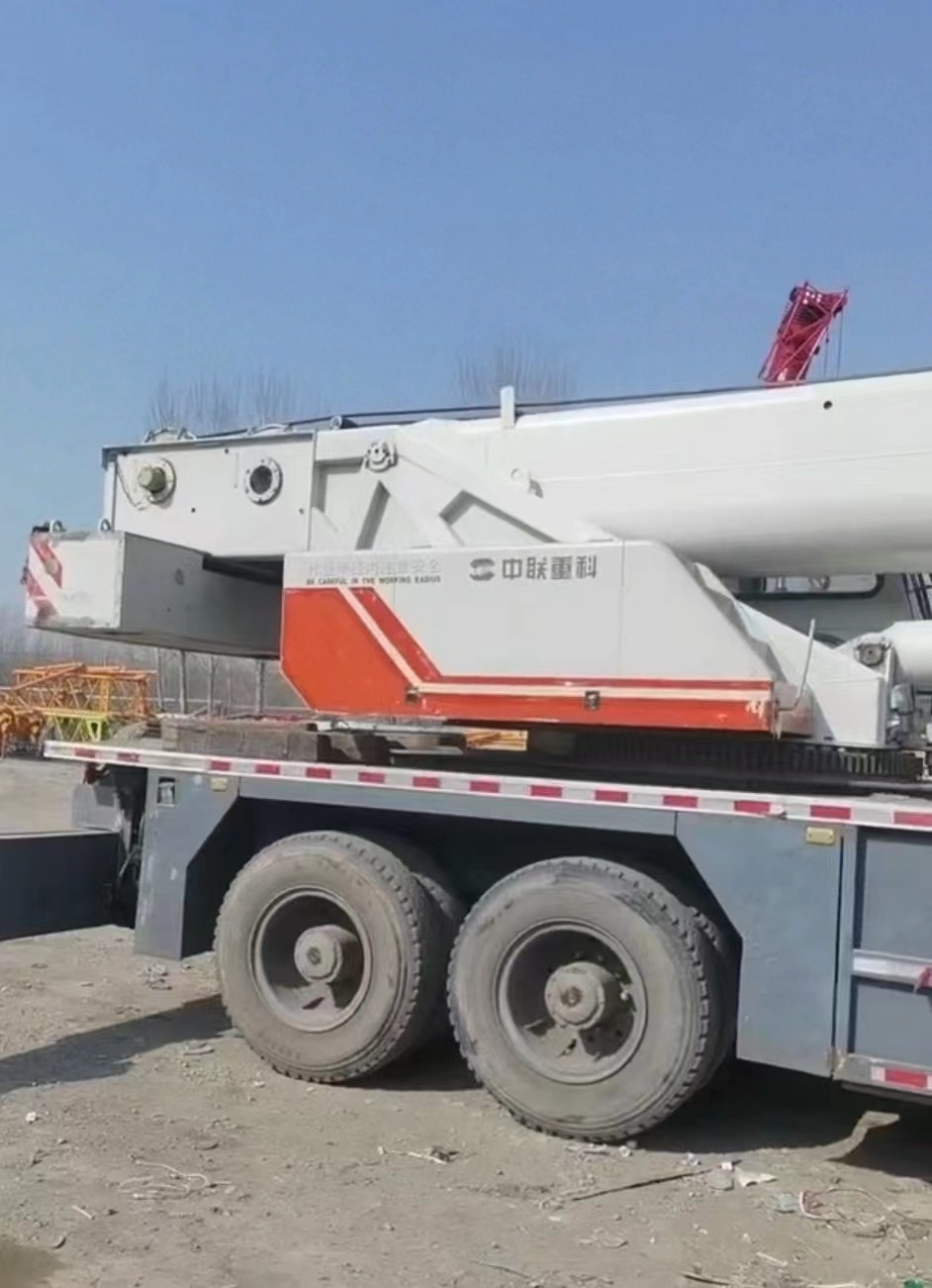 2013 Zoomlion Mobile Crane Truck Crane Heacy Machinery