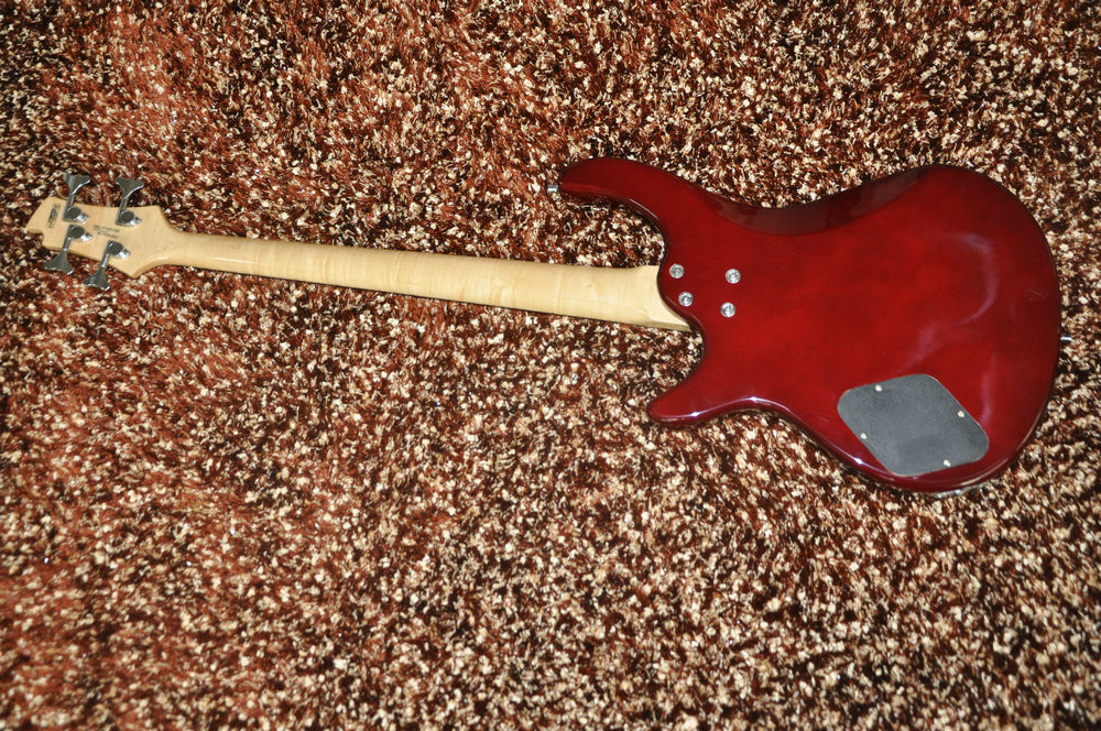 4 string bass guitar Cort GENE SIMMONS AXE Guitar