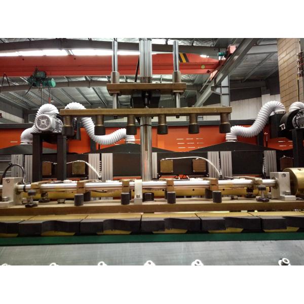 Energy Saving Bottle Blow Molding Machine With Touch Screen Computer Control