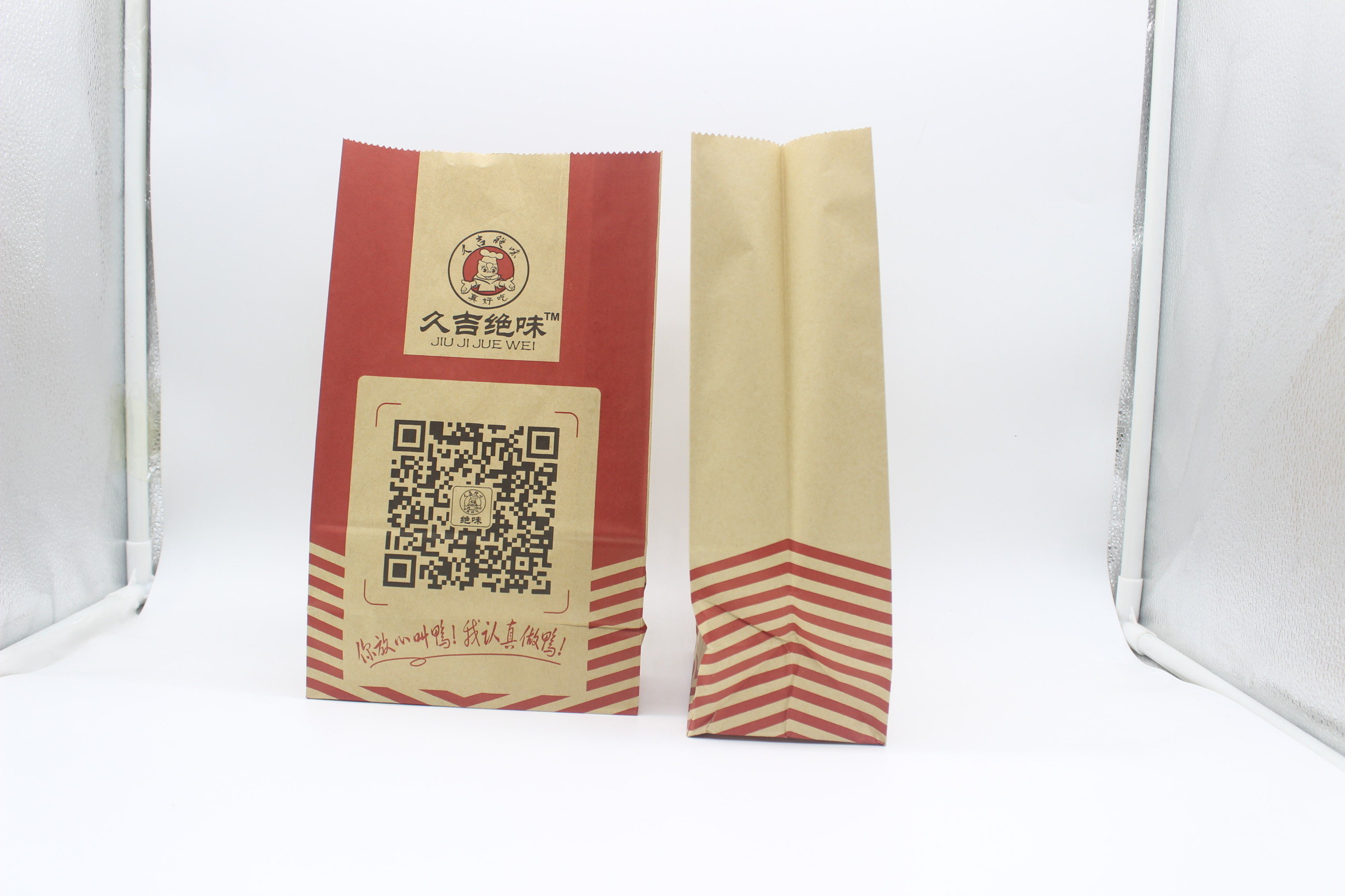 Custom Printed Kraft Stand Up Pouches Portable Food Grade 1 Oz 2 Oz 3 Oz