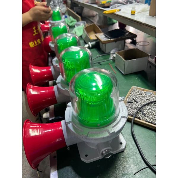 Marine-Grade Explosion Proof LED Warning Light product image