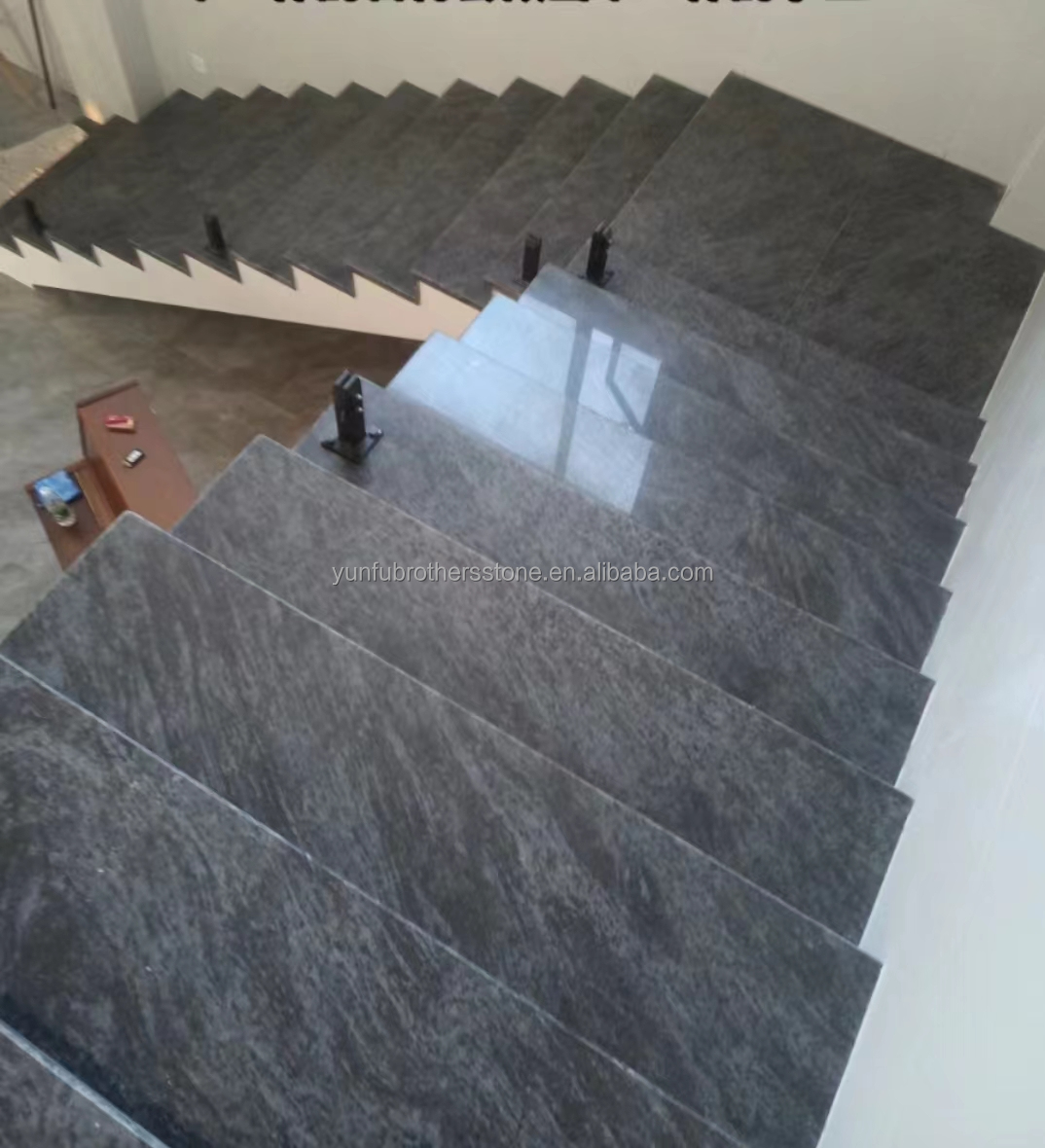 Polished Vizag Blue Granite Tiles in Modern Style for Kitchen Countertop and Flooring