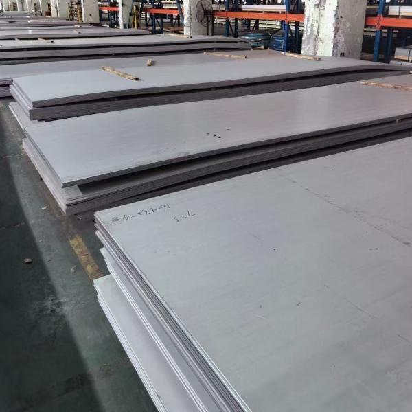ASTM A240 TP 439 Hot Rolled Stainless Steel Plate 4mm x 1250mm x 3000mm