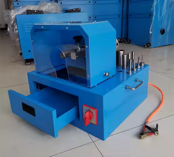 Electric 12v Voltage 1/4'' To 2'' Hose Size Hydraulic Hose Skiving Machine With Motor Power 0.4 Kw Hose Peeling Machine Car Loading