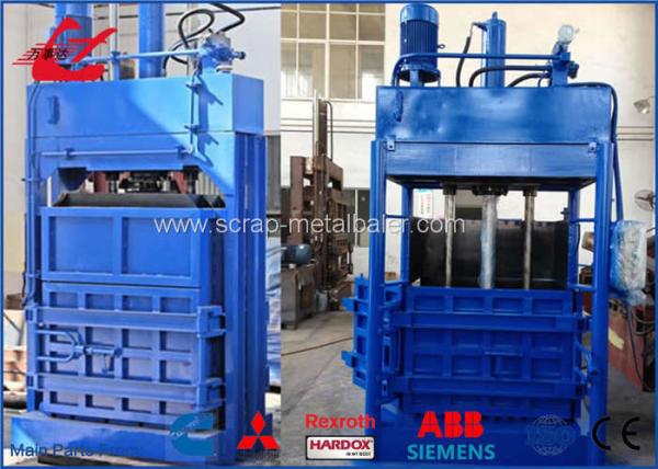 Heavy Duty 63 Ton Vertical Clothes Baler Machine , Stable Running Cardboard
