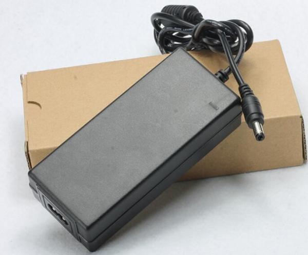 12V 5A CCTV Power Supplies , AC DC Led Power Supply Charger 60 Watt Transformer