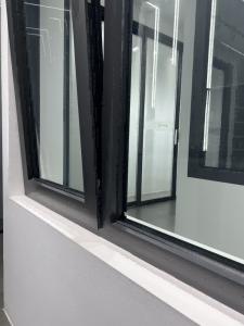 Wholesale Open Degree Curved Aluminum Windows White / Black Up To 12mm Glass Fiberglass Screen from china suppliers