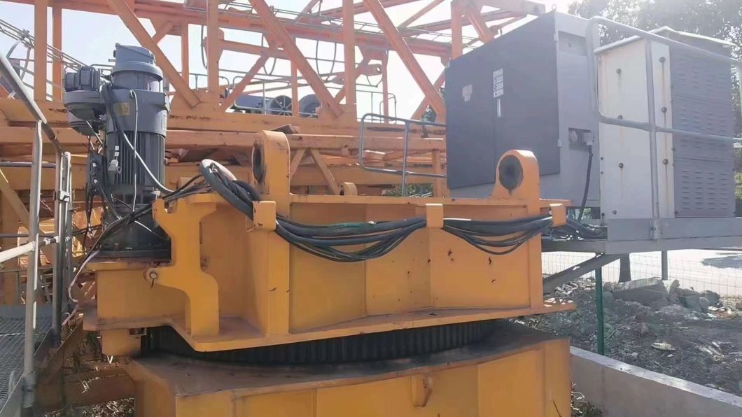 Sell 19 Years of Zoomlion Flat Head Tower Crane in Good Condition, Good Price
