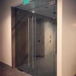 Simple Fashion End Aluminium Frameless Glass Door with Stainless Steel Screen