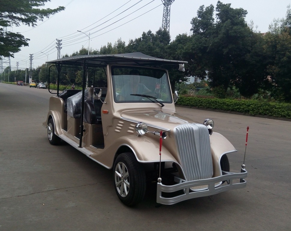 FRP Body Electric Vintage Cars / Electric Tour Bus With 8 Seats For Pick Up