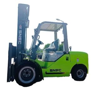 Wholesale 1150mm Fork Length 4 Ton 4-Wheel Telehandler Forklifts for Off Road and Rough Terrain from china suppliers