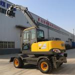 Bucket Large Red Digger Earth-Moving Machinery Large Compact Wheeled Excavator