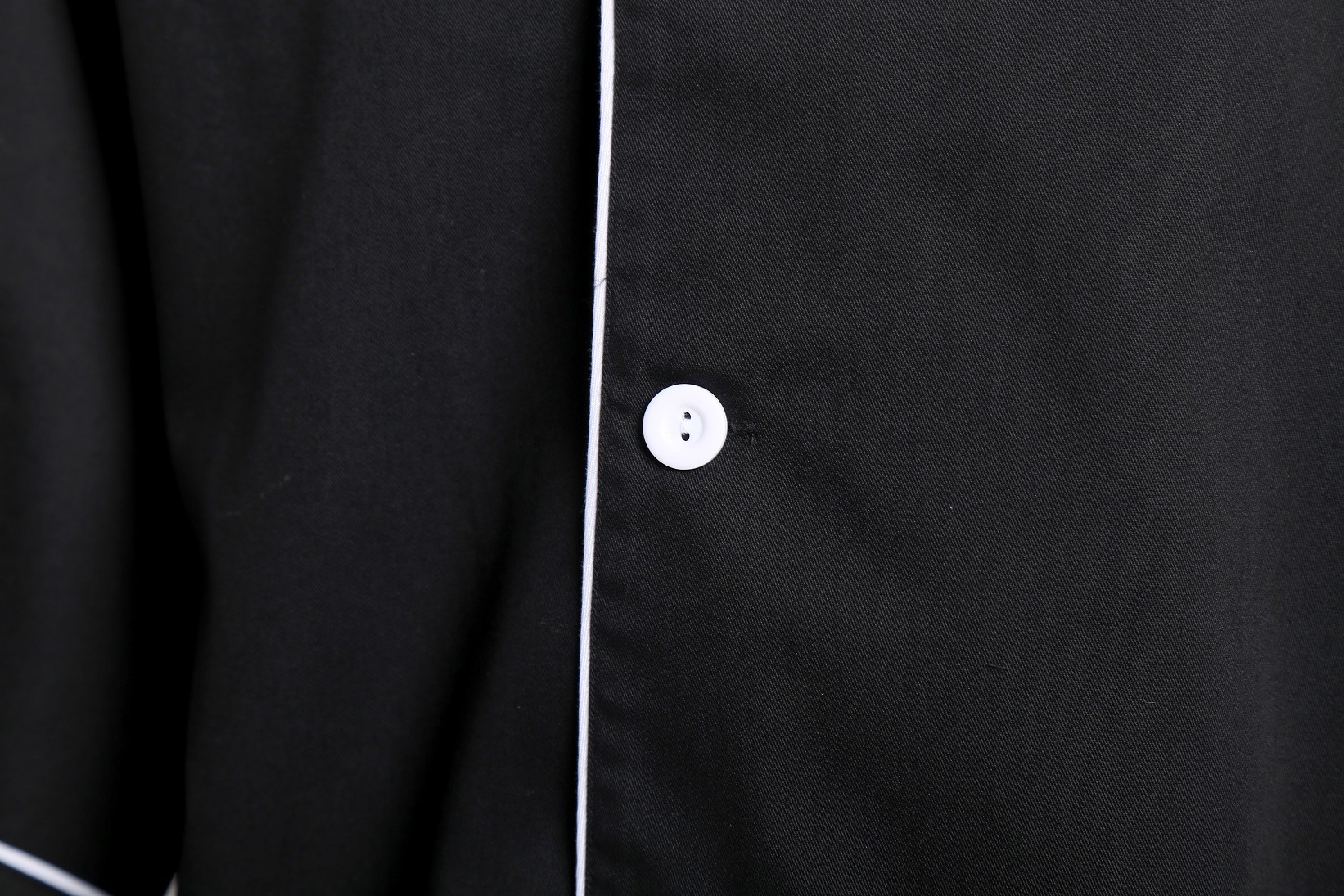 White Cutton White Edage Black Chef Suit