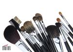 Black Professional Makeup Brush Set With Wooden Handle Face / Cheek Eyebrow