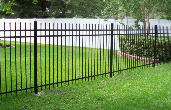 Powder Coated Waterproof Black Corten Galvanized Metal Picket Tubular Steel