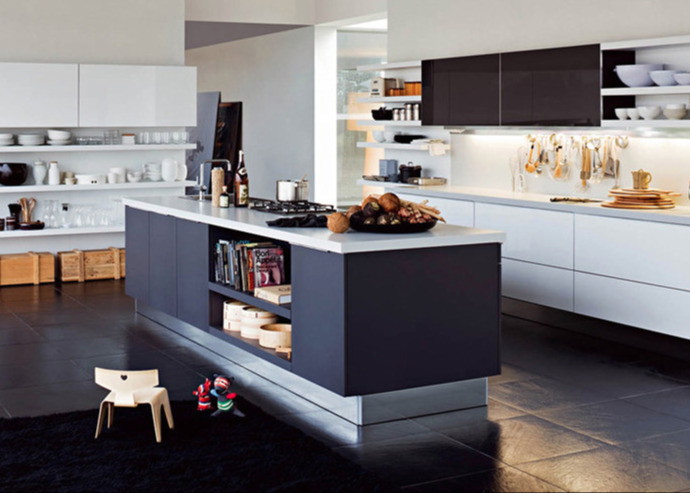 Wood kitchen cabinets set from Guangdong supplier modern cuisine complete design with quartz stone top and drawers