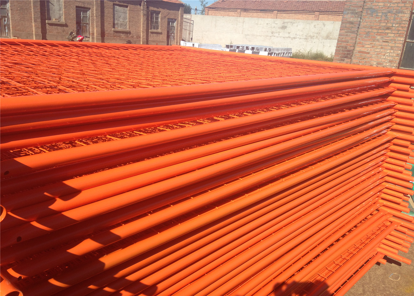 BATHURST IS temporary construction fencing panels for sale 1800mm height x 2400mm brand new made in china high quality