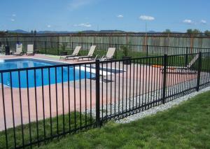 Wholesale OHSAS 18001 Powder Coated Aluminum Guard Rails from china suppliers