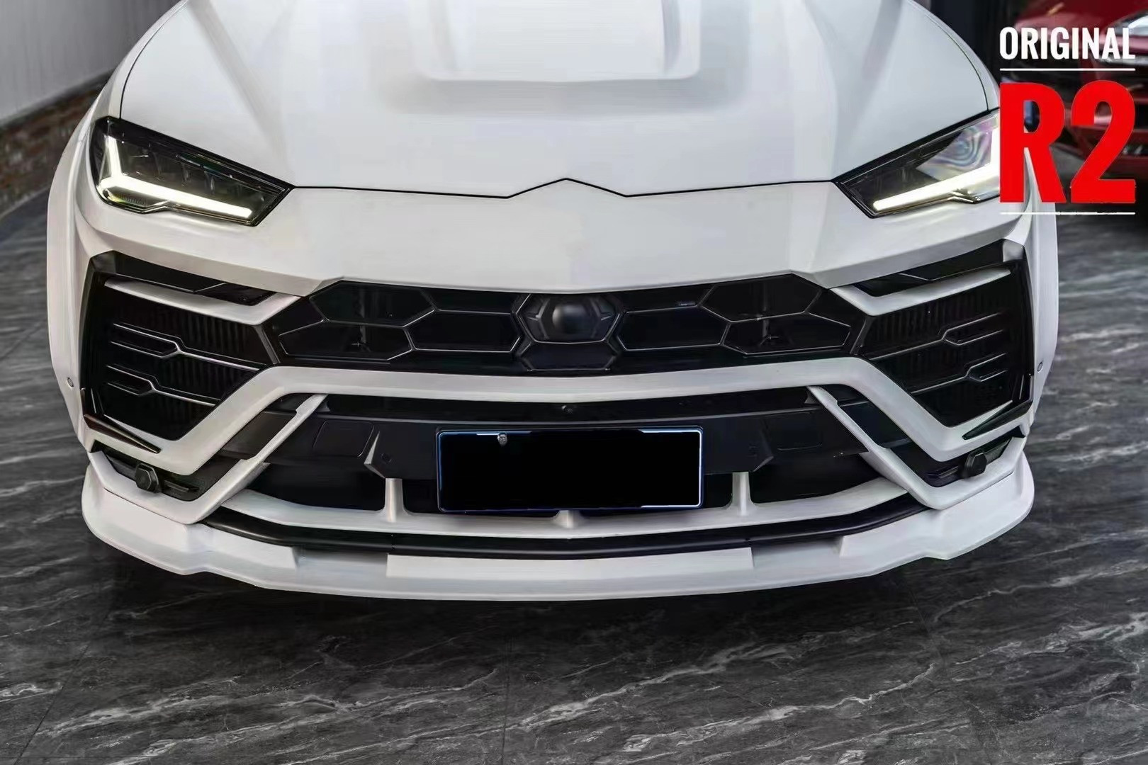 Auto Parts for Lamborghini URUS Body Kit URUS Upgrades PRIOR Style Front Shovel Diffuser Spoiler Wide Body Kit