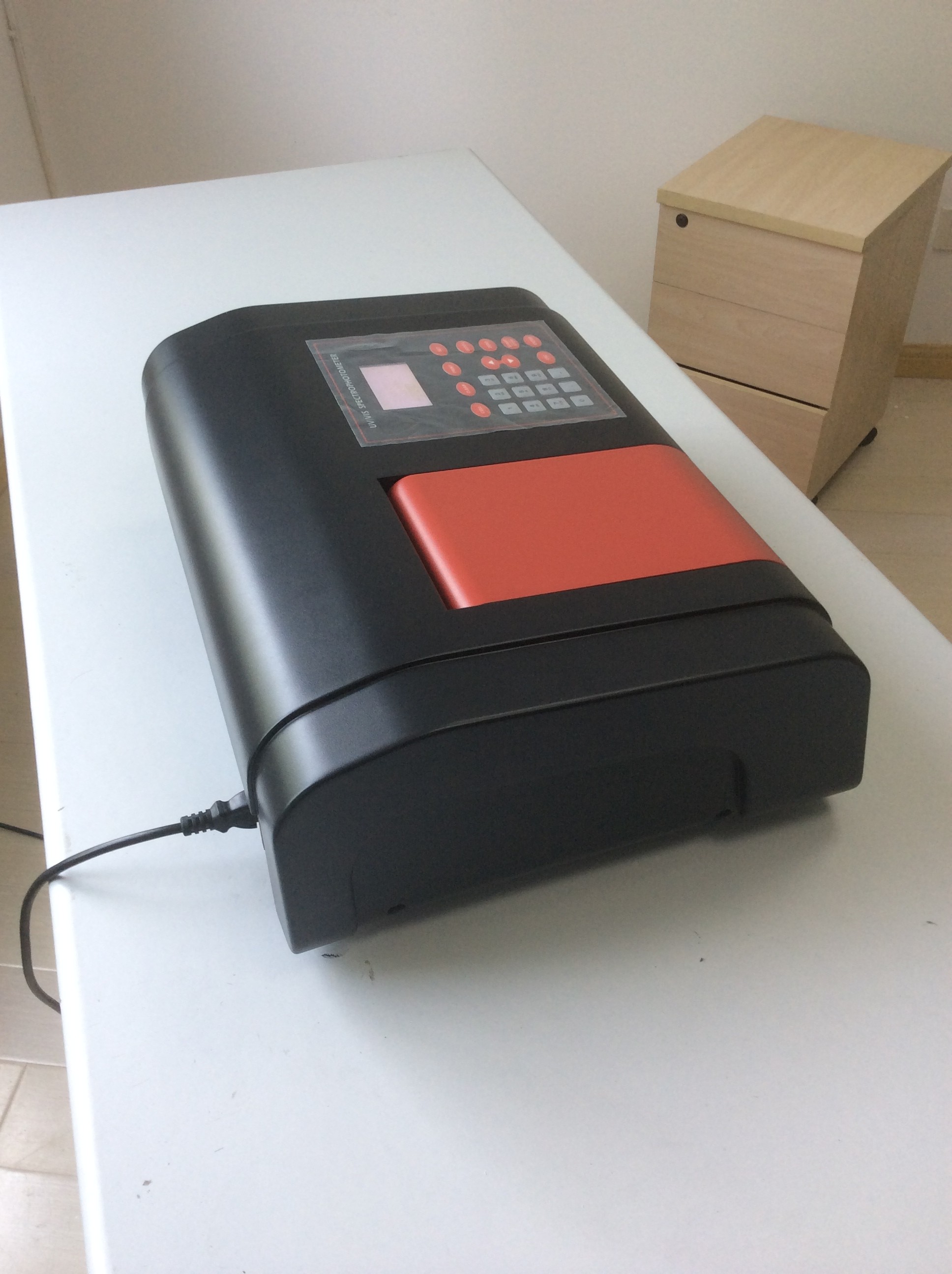 UV-1800PC double beam Visible Spectrophotometer with PC UV analysis software
