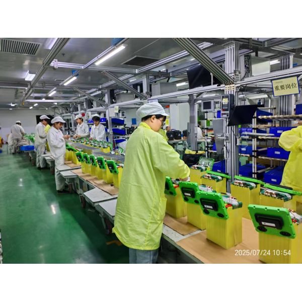 LFP 2.4KWH 48V Electric Motorcycle Battery IP67 50Ah Swappable Battery For Swapping Cabinet
