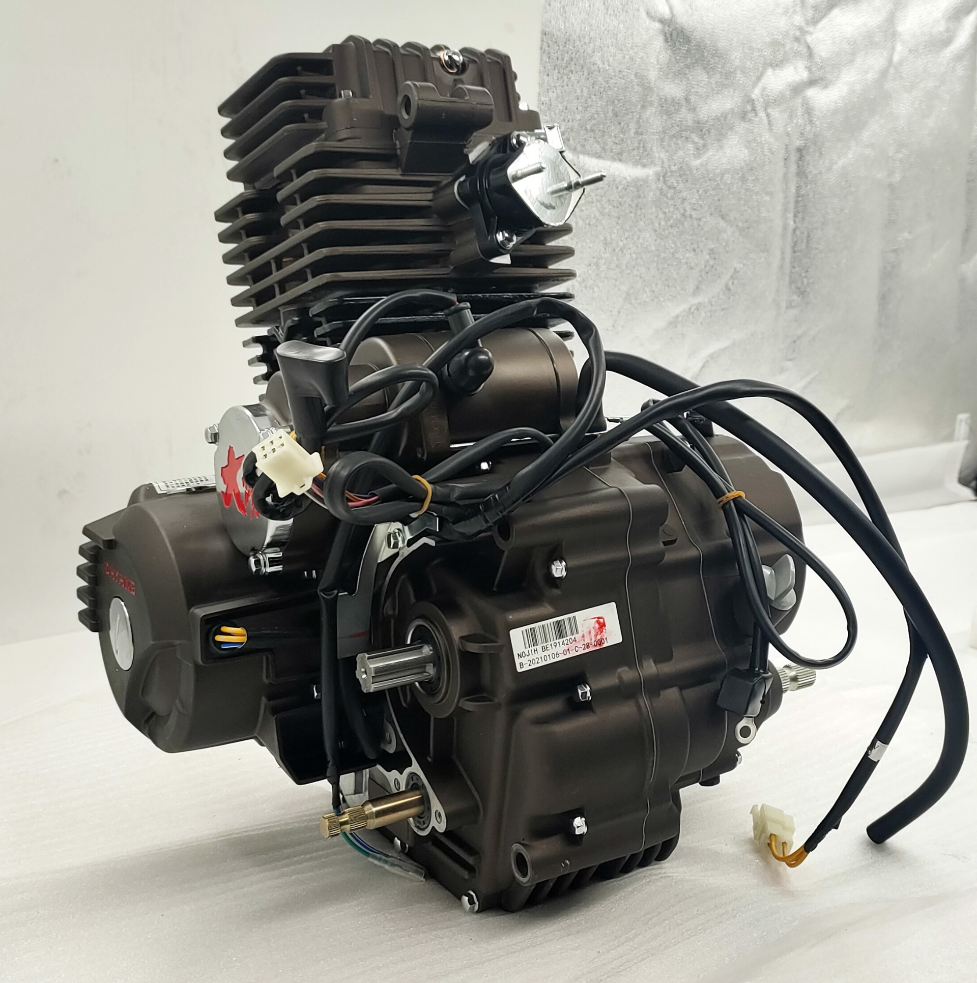 200cc Water-Cooled Petrol 3 Wheels Motorcycle Engine Assembly 1 Cylinder 4 Stroke 31 CDI