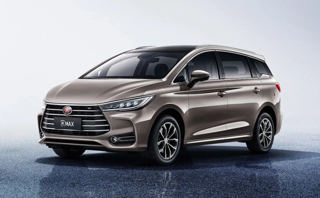 6-Seat MPV Electric Auto with R18 Tire Size and 150-200Ps Total Horsepower Perfect in Need of Transportation Solutions