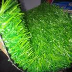 Green Artificial Grass Yarn / Synthetic Garden Balcony Lawn 14s Every 10cm