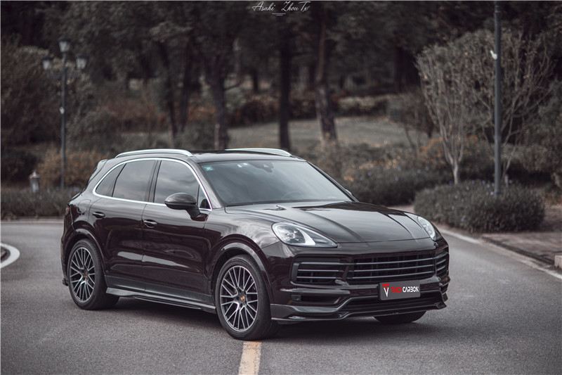 Auto Parts for Porsche Cayenne Fiber Body Kit Cayenne Carbon Fiber Front Spreader Spoiler
