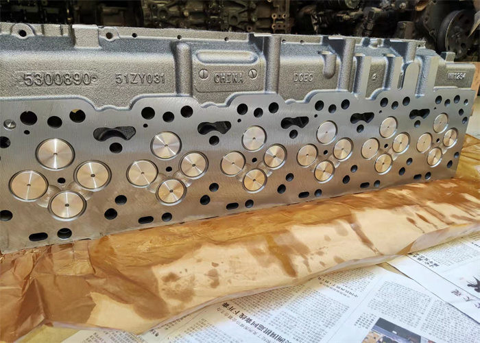 Electric 6D114 Diesel Engine Cylinder Head For Excavator PC350-8 6745-11-1190