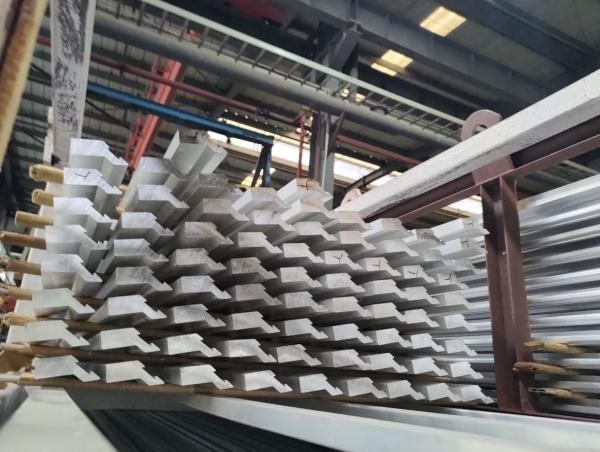 ATLAS EPIROC 6063 ALUMINUM HOLDER PROFILES PATINE PERFIL 3250MM ALUNINIUM
