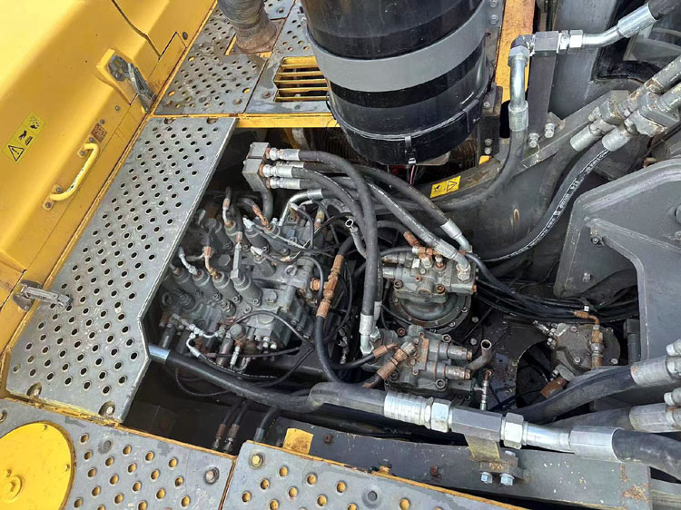 Used Volvo EC480D Excavator 48 Ton Crawler in Shanghai with Operating Weight 47900 KG