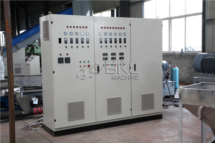 LDPE HDPE Pelletizing Machine 132KW Single Screw Extruder Machine