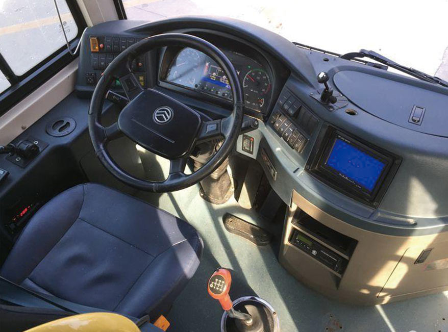 Rhd Lhd City Used Passenger Coach Bus Kinglong Second Hand Commuter 54 Seats 218 Kw