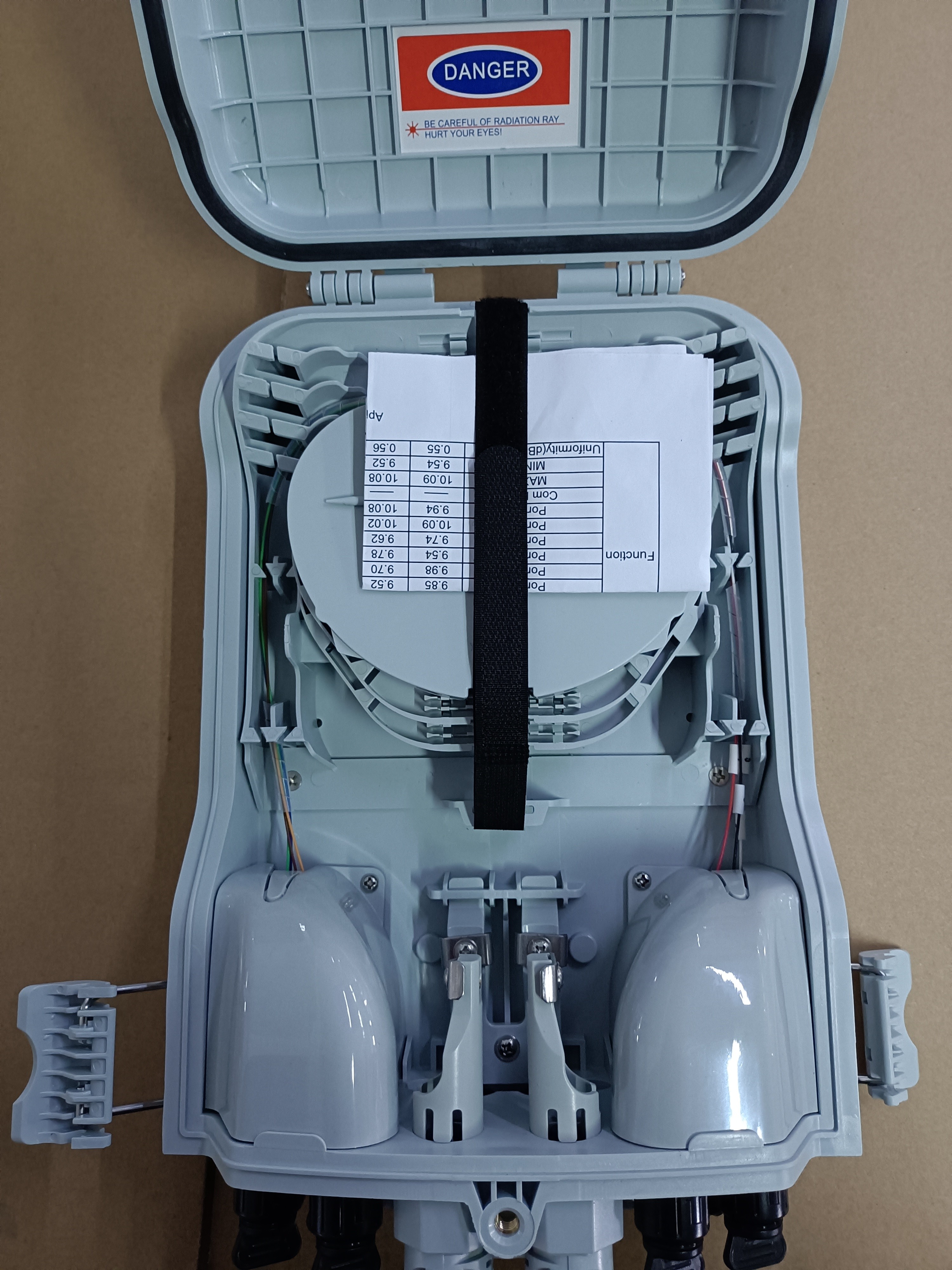 Pre-connectorized Optical Fiber Cable Distribution Box GFS-8SX IP65 319.3*214*133mm HUAWE Adapter fast connector