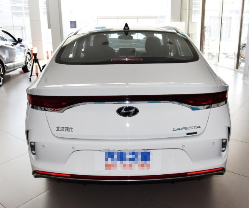 Hyundai Feista pure electric 2020 GLS free travel version 4 door 5 seats Compact sedan