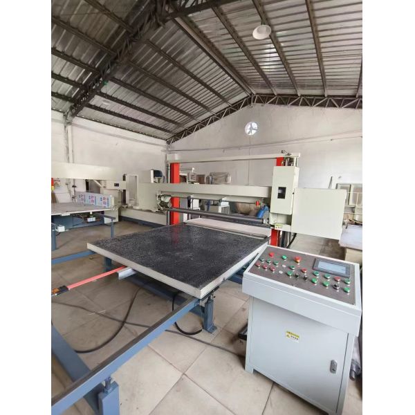 High Precision Horizontal Foam Slicing Machine With 1650mm Width