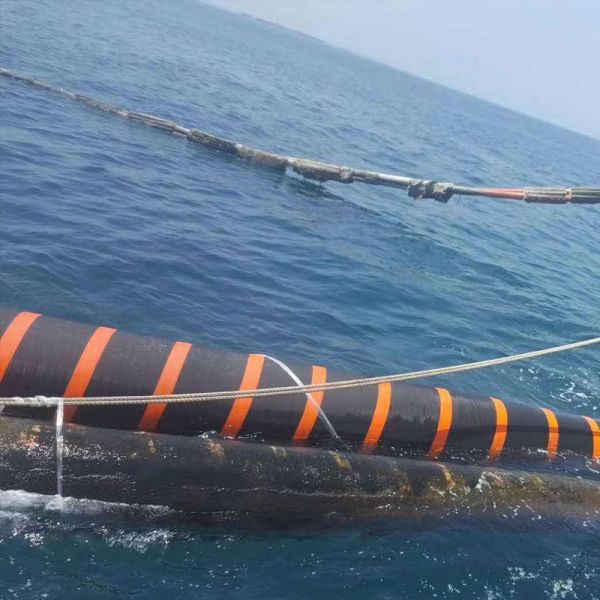 Floating Rubber Pipeline with Large Diameter Flange Connection Aging Resistant for Long Service Life