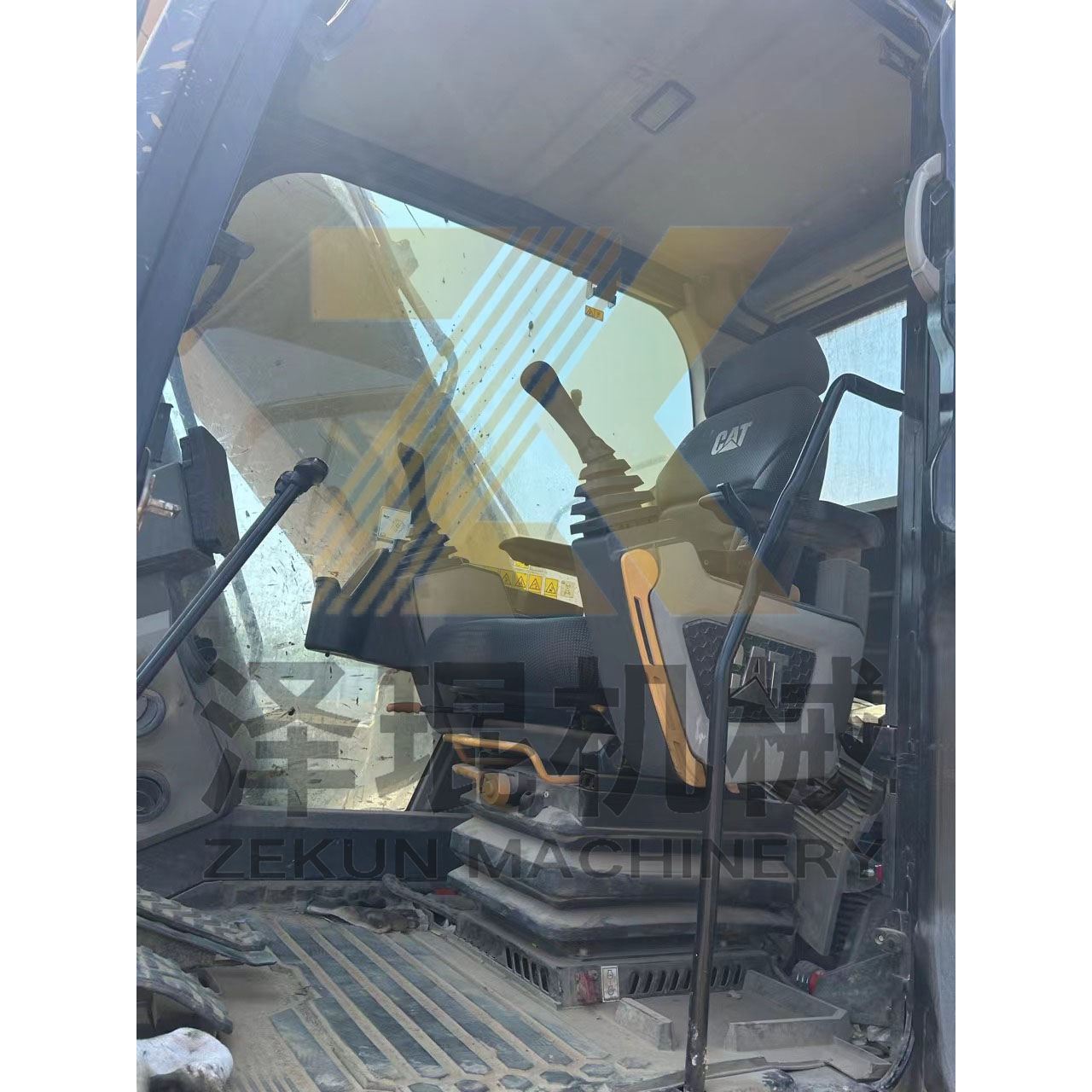 Used 20Ton Cat 320GC Excavator with Travel Gearbox in Shanghai
